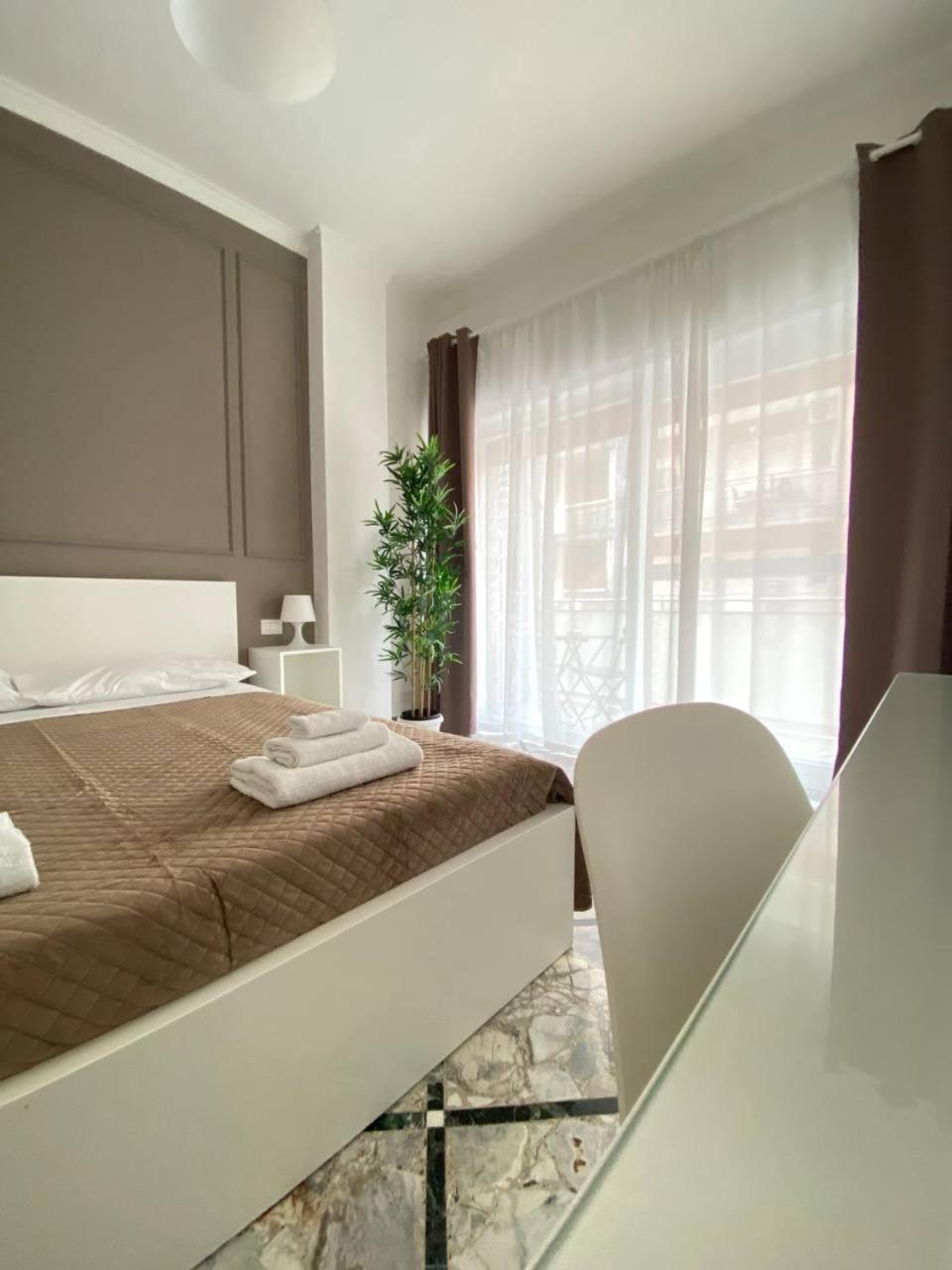 Quintino Sella Suites Бари Экстерьер фото